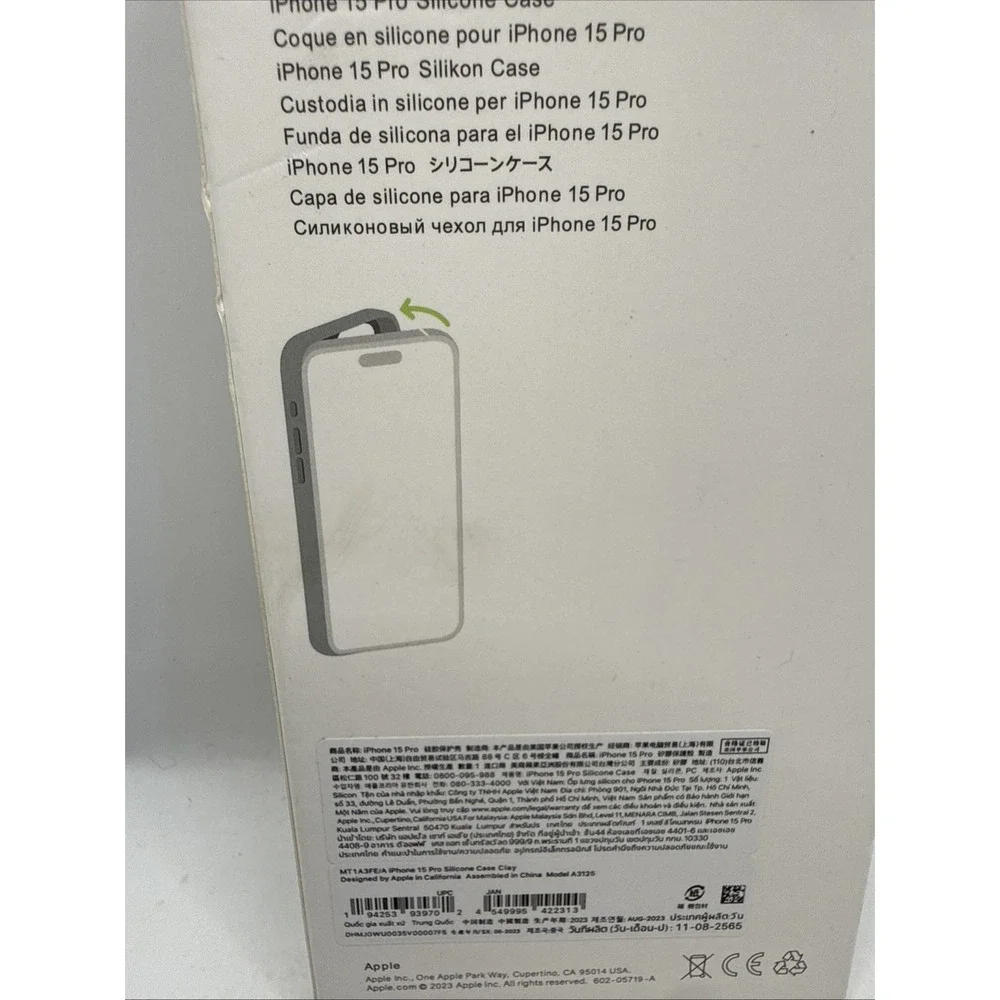 Genuine Apple  Silicone Case with MagSafe For iPhone 15 Pro - Clay - New Open Bx